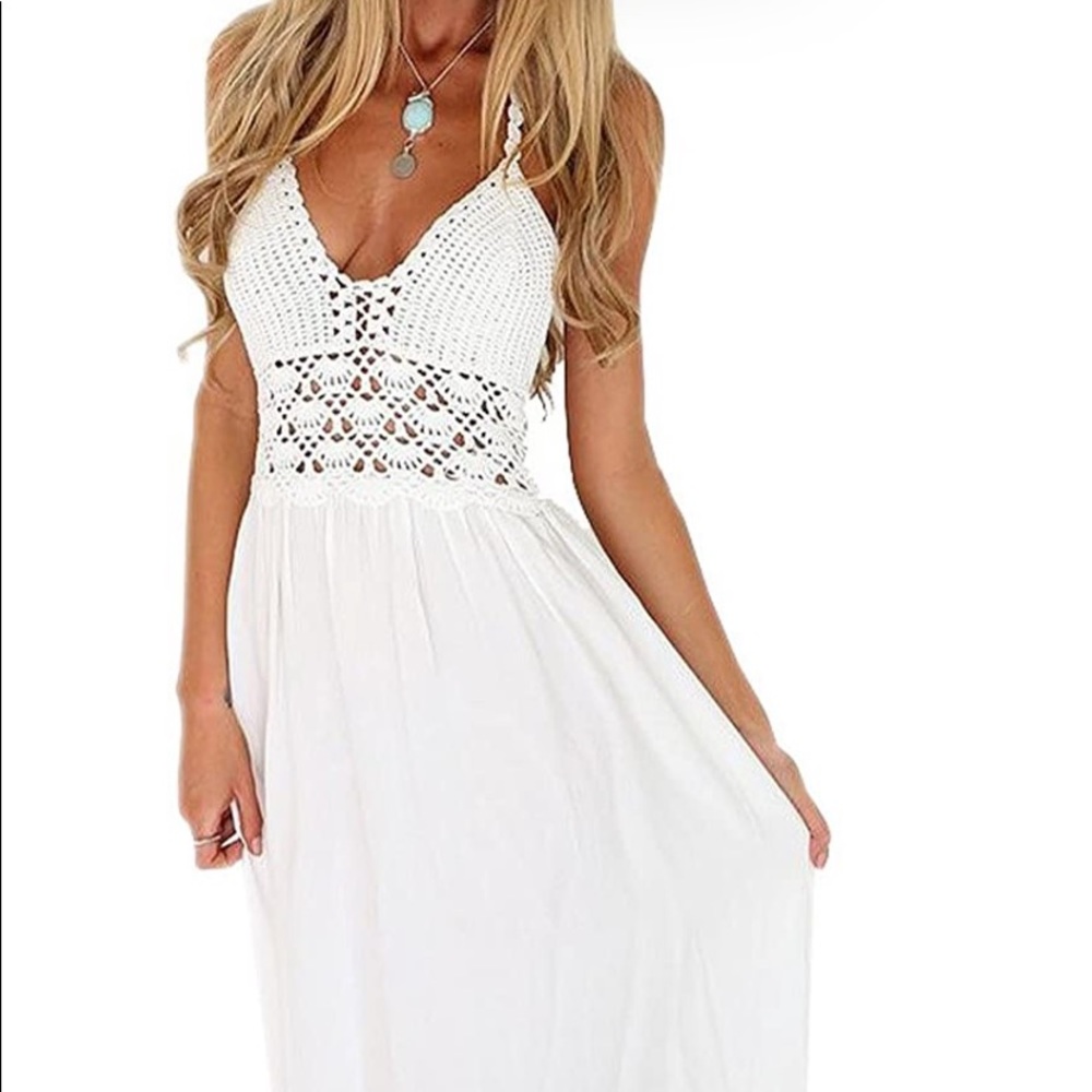 White halter Maxi dress crochet backless. Size XS.